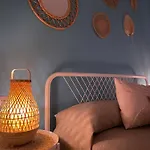 شقة A Cantunera